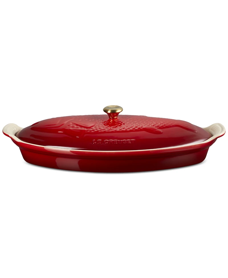 Le Creuset Stoneware Heritage 1.7-Quart Fish Baker with Cover