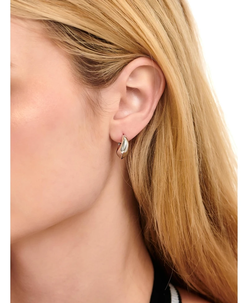 Devata Beveled Curve Hoop Earrings in Rhodium Sterling Silver