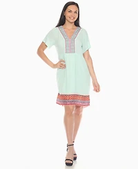 White Mark Women's Short Sleeve Embroidered V-Neck Shift Dress