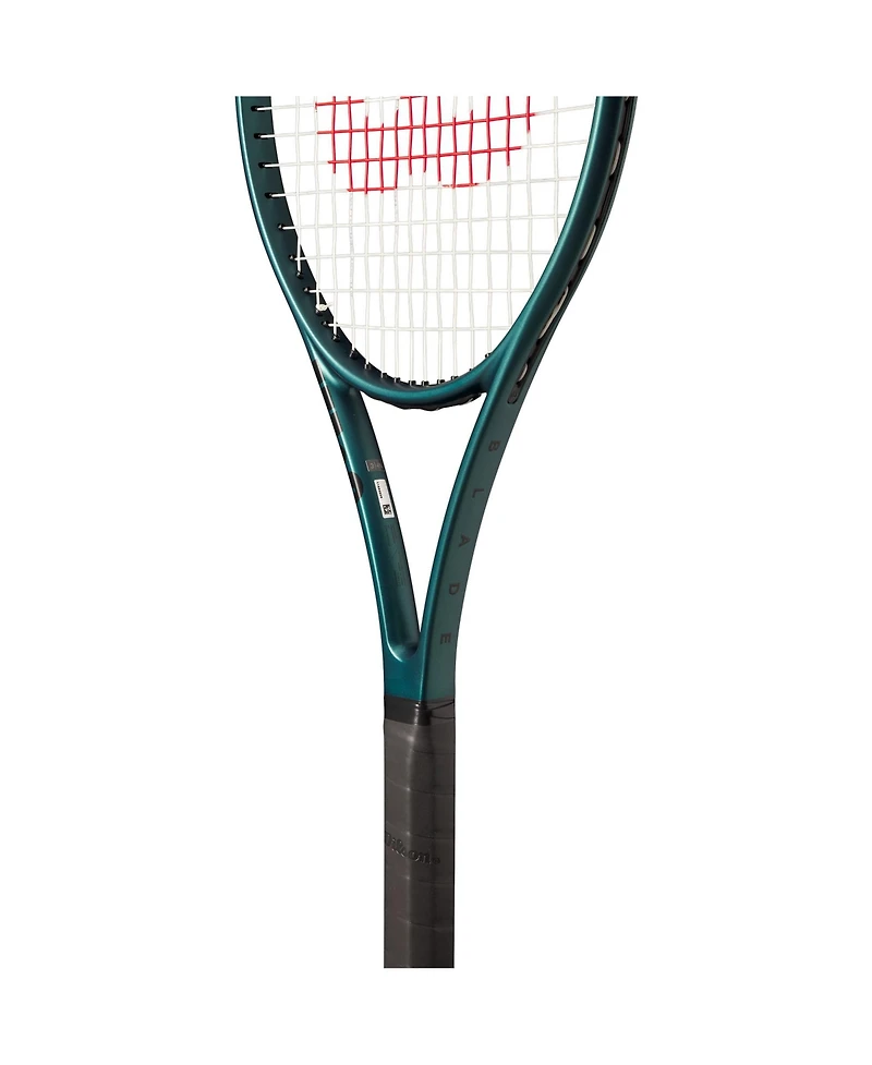 Wilson Blade 104 v9 Unstrung Tennis Racquet