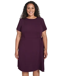 Calvin Klein Plus Short Sleeve Midi Dress