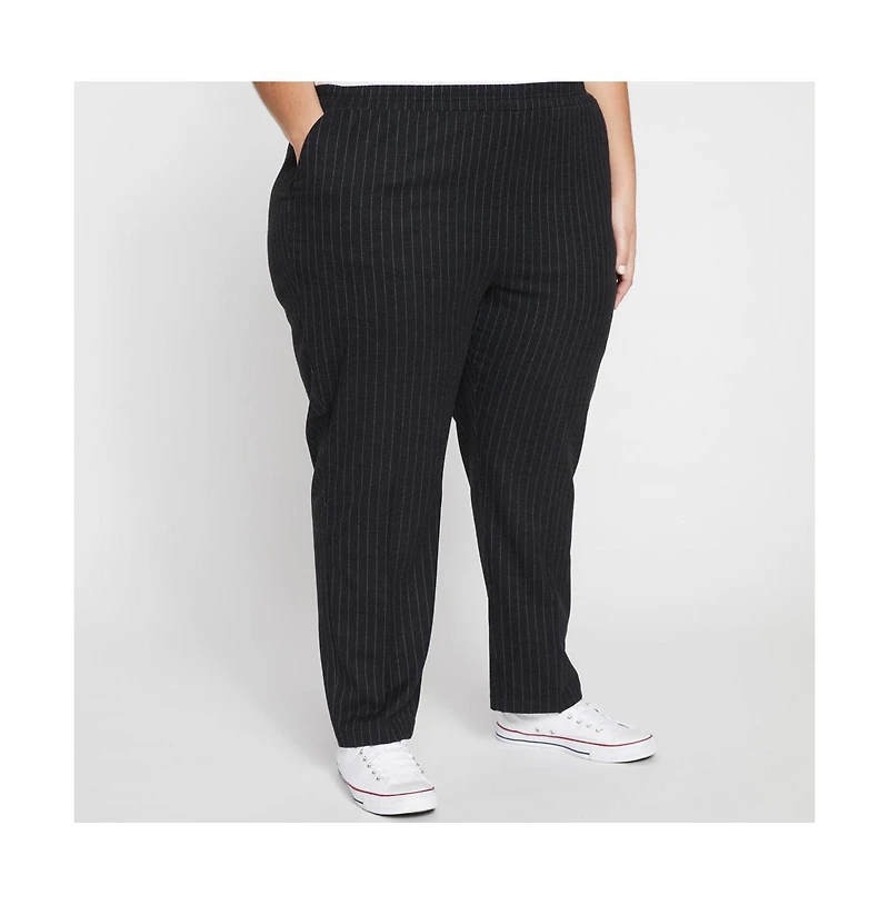 Universal Standard Womens Plus The Pinstripe Pant