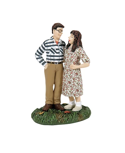 Department 56 Village Mr. & Mrs. Maitland Accessory