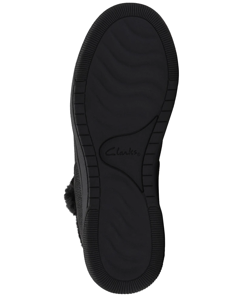 Clarks Women's Cloudsteppers Breeze Fur Wedge Ankle Boots