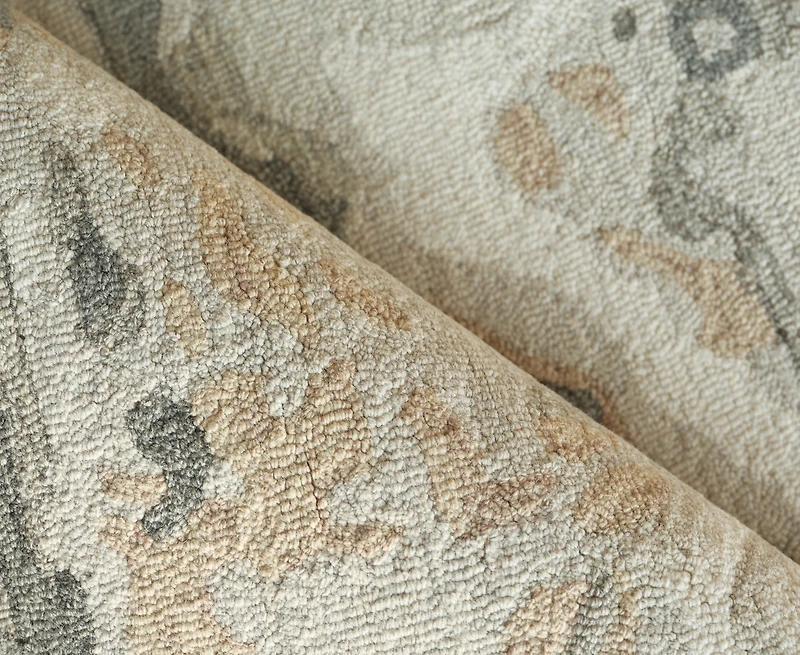 Exquisite Rugs Cortero 7161 4'0"x6'0" Area Rug