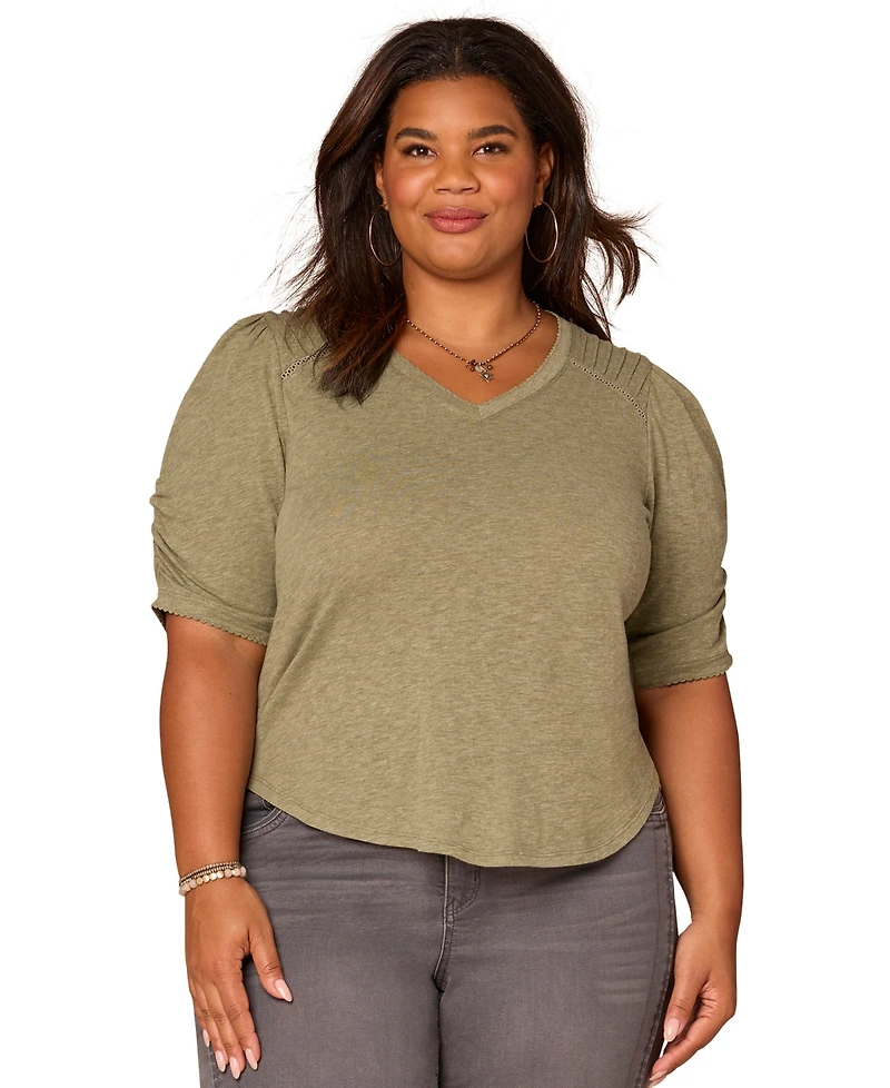 Democracy Plus Puff-Sleeve V-Neck Top