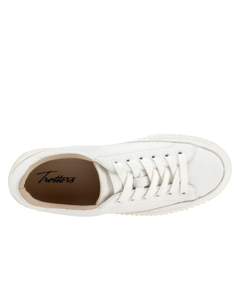 Trotters Baylor Sneaker