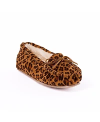 Minnetonka Women's Cally Leopard Print Slippers