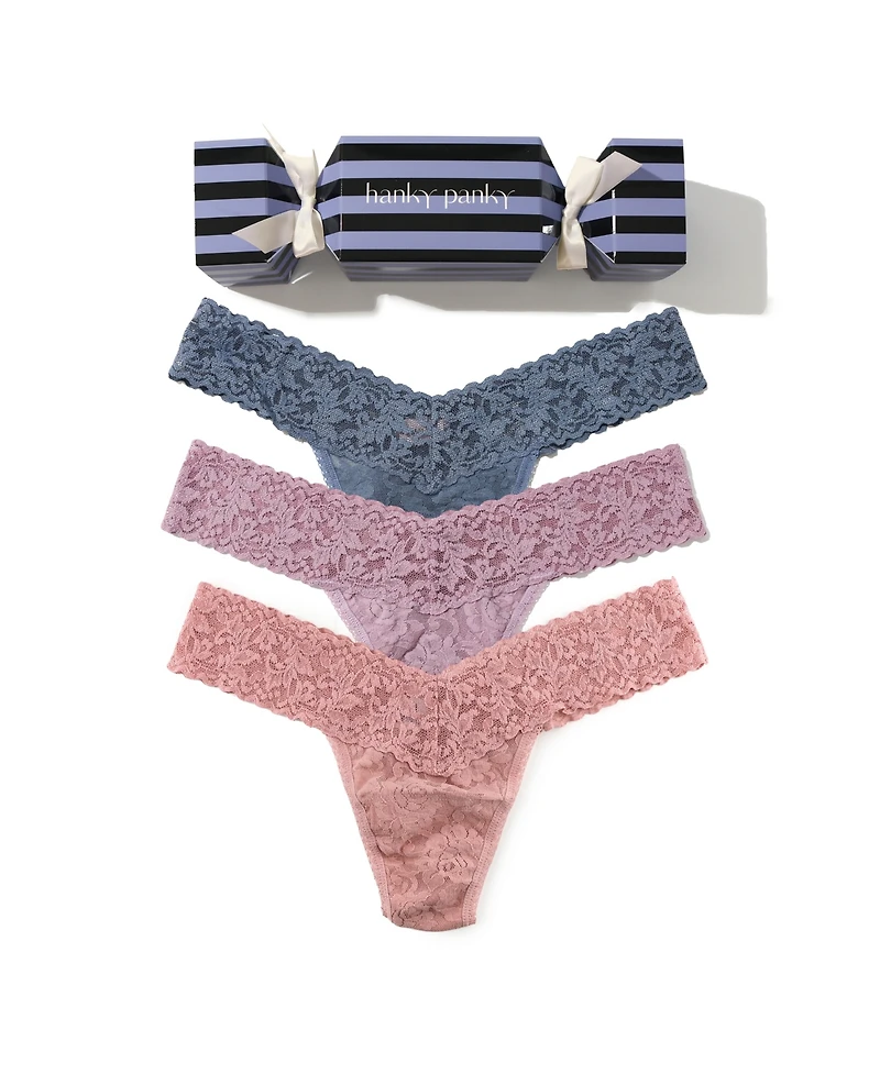Hanky Panky Women's Signature Lace Low Rise Pack Thong Underwear