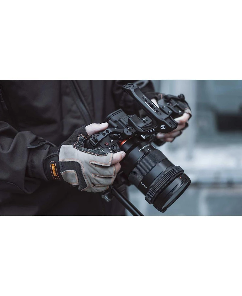 Tilta Basic Full Camera Cage Kit for Sony a7 Iv, Black