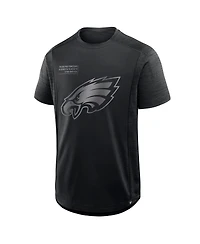 Fanatics Men's Black Philadelphia Eagles Deceptive Juke T-Shirt