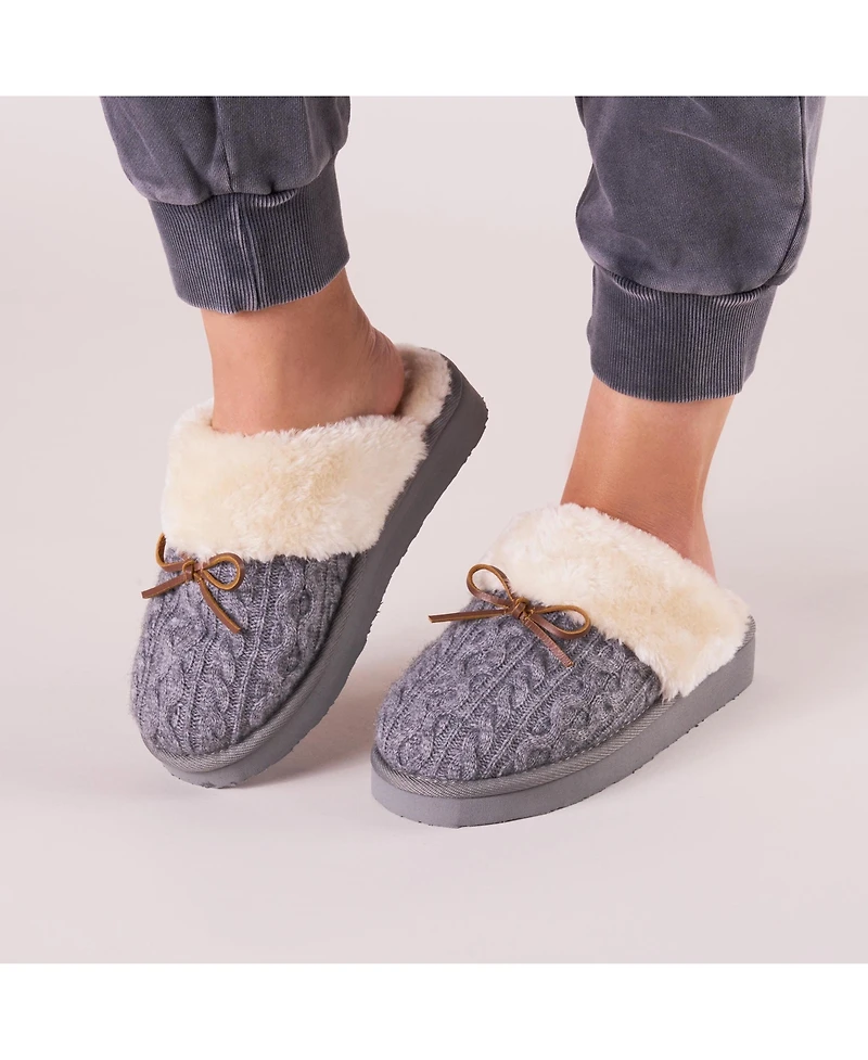 Minnetonka Women's Flurry Scuff Sweater Knit Slippers