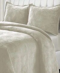 Tribeca Living Capri Medallion Velvet Oversized Solid piece Quilt Set