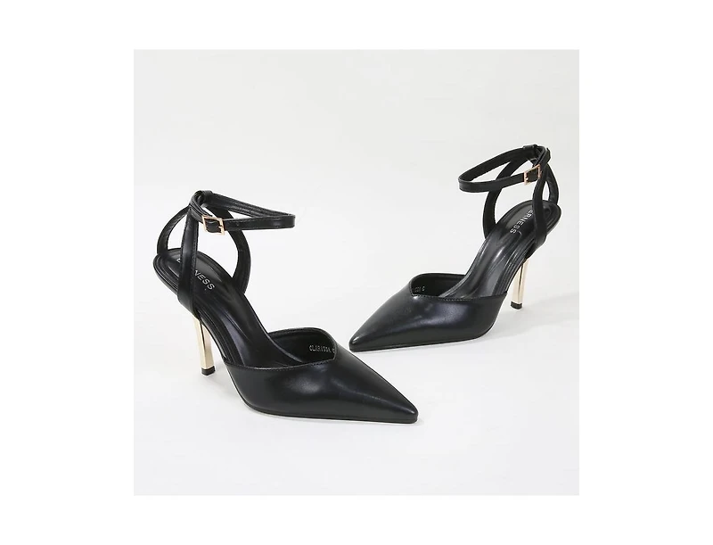 Berness Clarissa Pumps with Metallic Heel