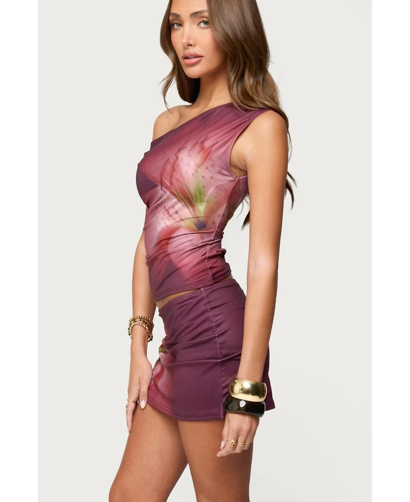 Edikted Womens Tiger Flower Off Shoulder Top