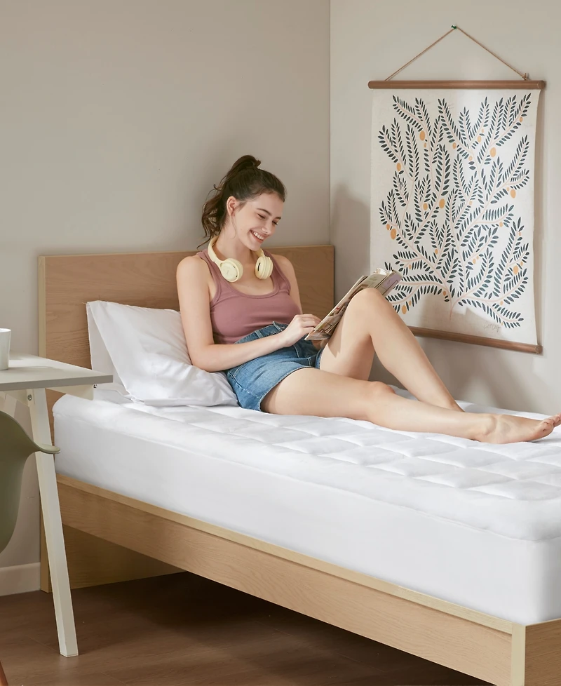 Madison Park Cloud Soft Plush Waterproof Mattress Pad