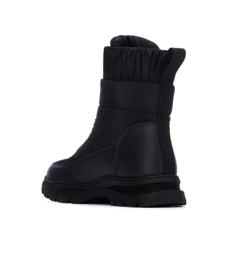 Women's Winter Booties By Xti