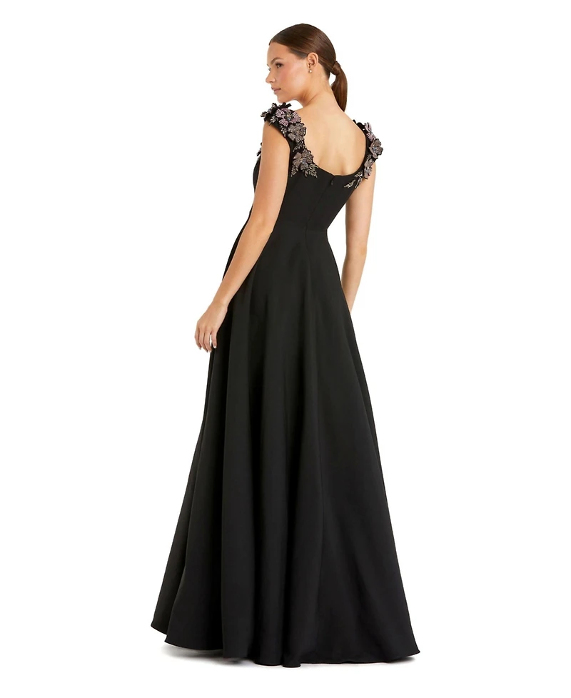 Mac Duggal Women's Crepe Sleeveless Ballgown With Rhinestone Flowers