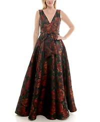 Taylor Women's Printed V-Neck Dress