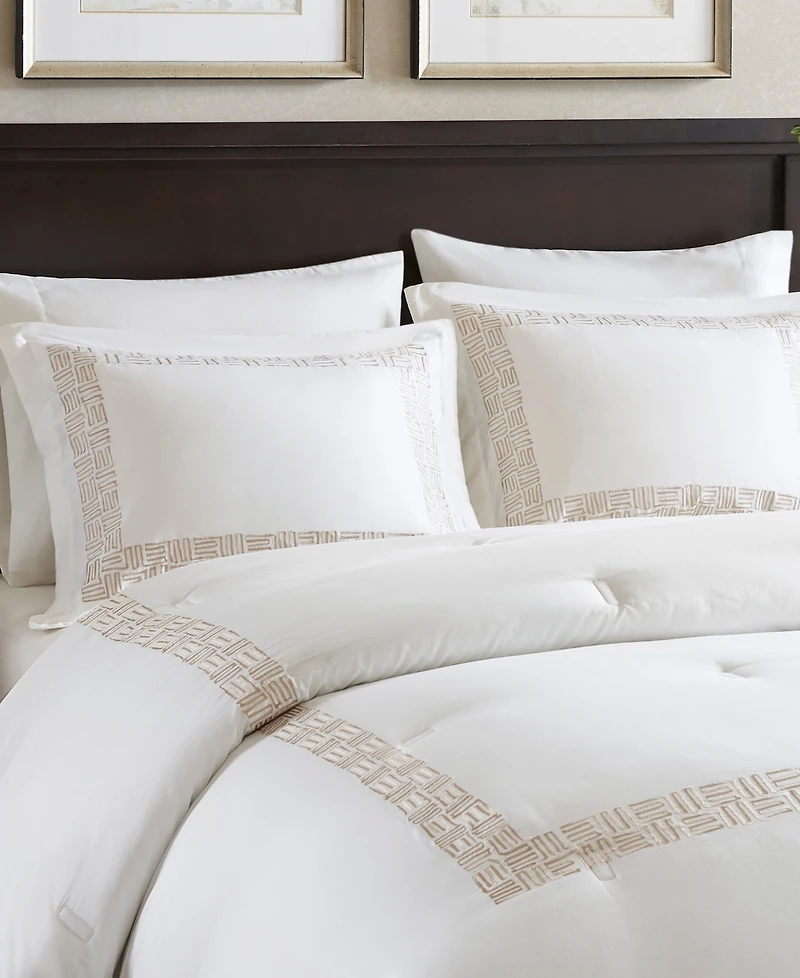 Harbor House Nile Embroidery Oversized 4-Pc. Comforter Set