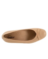 Trotters Devin Pump