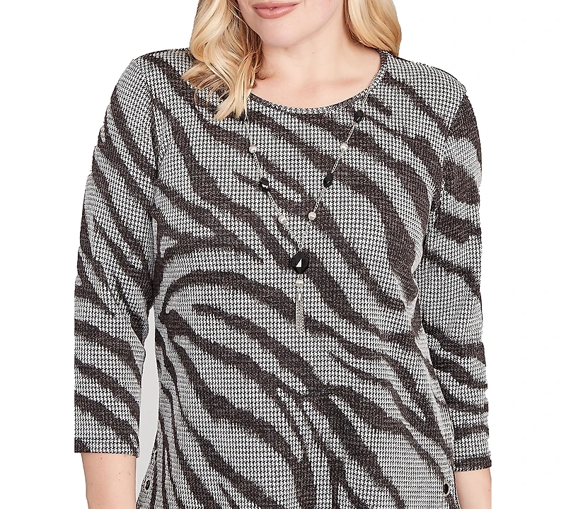 Alfred Dunner Petite Jet Setter Animal Houndstooth Crewneck Top
