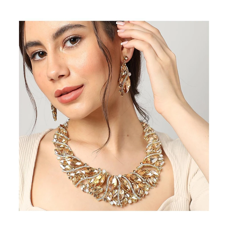 Sohi Stones Crystal Necklace Set