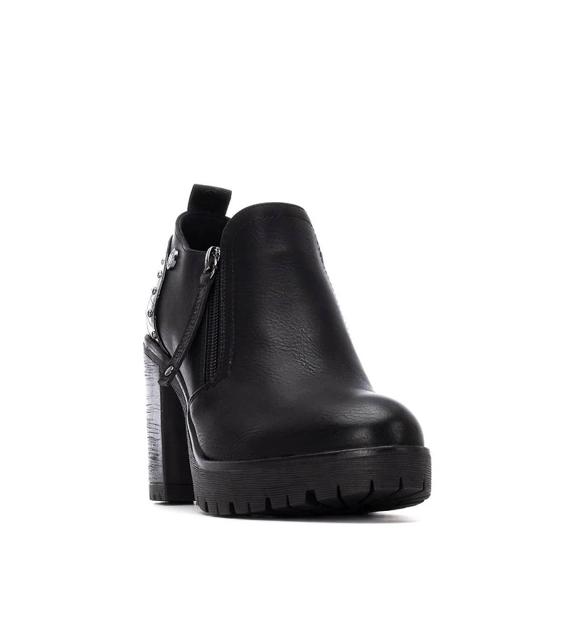 Xti Women's Casual Side Zipper Heeled Moccasins Refresh Collection By