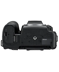 Nikon D7500 Dslr with Af-s Dx Nikkor 18-140mm f/3.5-5.6G Ed Vr Lens