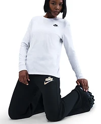 Nike Women's Club Fleece Mid-Rise Wide-Leg Pants