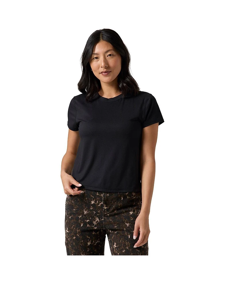 Backcountry Women's Destination Crew Top Short-Sleeve Performance Tops