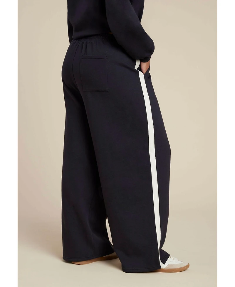 Eloquii Elements Women's Plus Stripe Detail Sweatpant