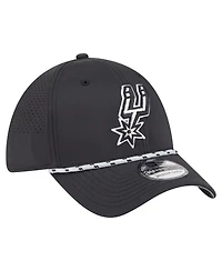 New Era Men's Black San Antonio Spurs Featherweight Poly Rope Flex 39Thirty Hat