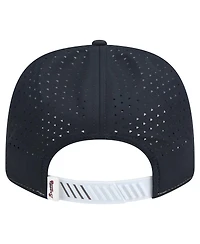 New Era Men's White/Navy Atlanta Braves Established Patch 9SEVENTY Adjustable Hat
