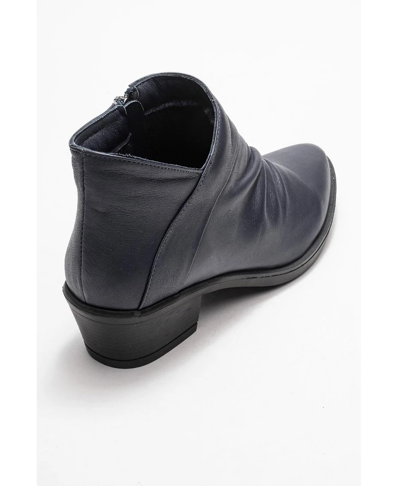Forever & Always Shoes Rule Leather Chunky Boot (Women)