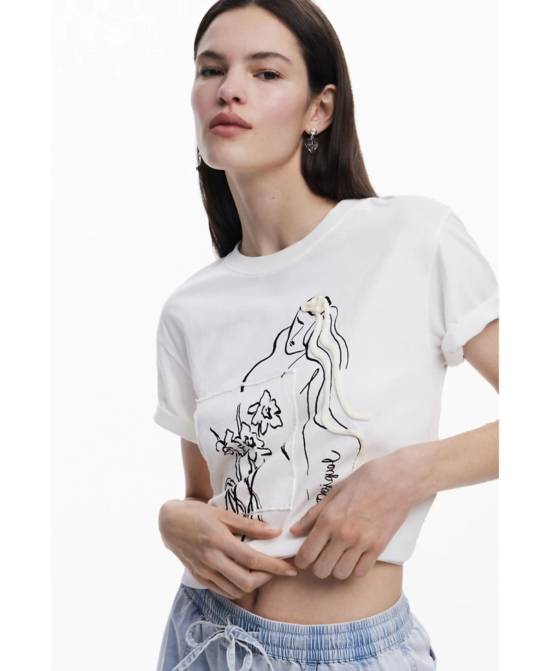 Desigual Women's Floral T-shirt feminine silhouette
