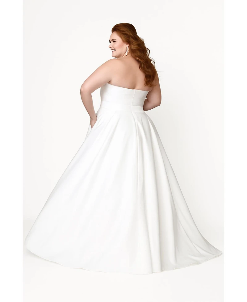 Sydney's Closet Women's Halter Satin Wedding Dress