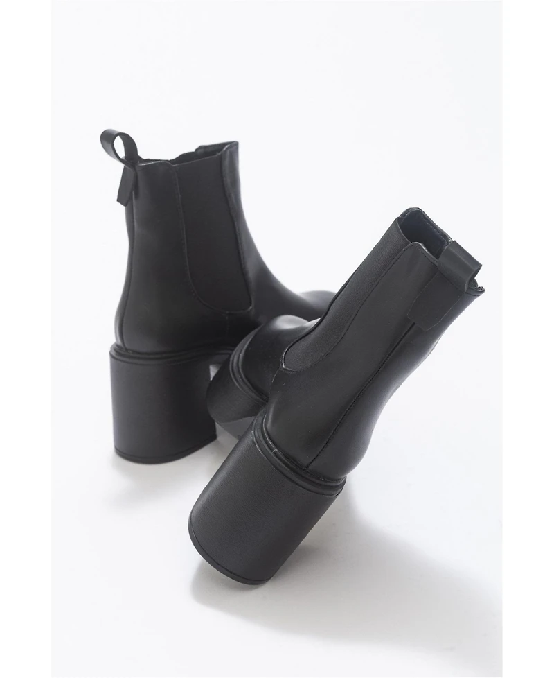 Prologue Shoes Fenira Platform Heel Chelsea Boot (Women)