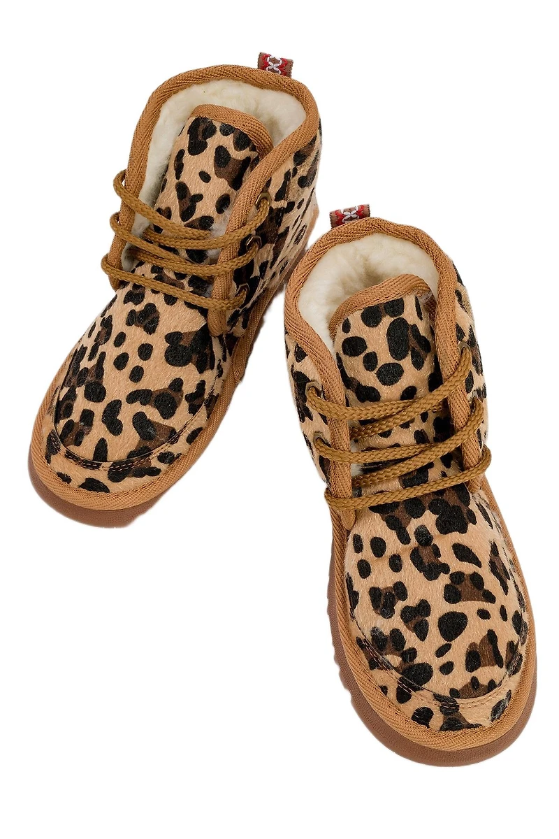 Prologue Shoes Mingo Lace Up Sport Boot (Women)