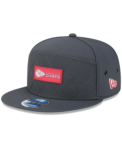 New Era Men's Charcoal Kansas City Chiefs 2025 Sideline Cold Weather Split Panel 9FIFTY Snapback Hat