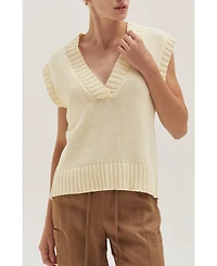 Crescent Women's Regina V-Neck Sweater Vest