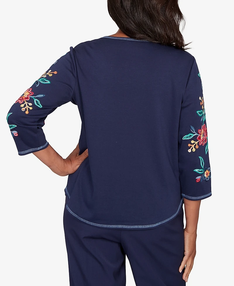 Alfred Dunner Plus Saratoga Springs Embroidered Sleeve Knit Top with Necklace