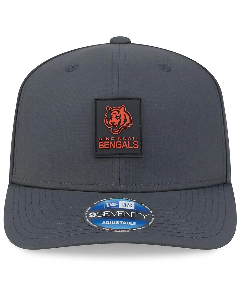 New Era Men's Charcoal Cincinnati Bengals 2025 Sideline Cold Weather 9SEVENTY Adjustable Hat