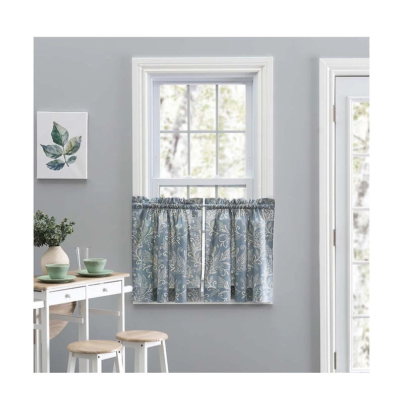 Ellis Curtain Lexington Leaf Pattern on Colored Ground Curtain Tiers