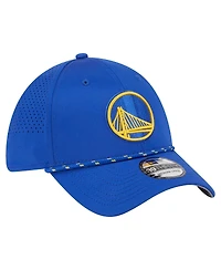 New Era Men's Royal Golden State Warriors Featherweight Poly Rope Flex 39Thirty Hat
