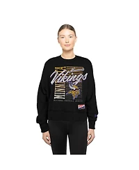 New Era Women's Black Minnesota Vikings Oversized Throwback Mineral Wash Crew Neck Sweatshirt