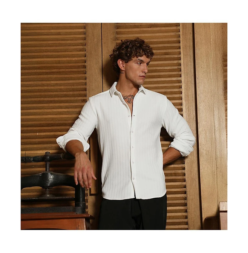 Campus Sutra Men's Chalk White Chevron-Panel Tactile Shirt