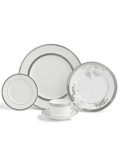 Vera Wang Wedgwood Dinnerware, Lace 5 Piece Place Setting