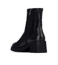 Xti Women's Stretchy Chelsea Booties
