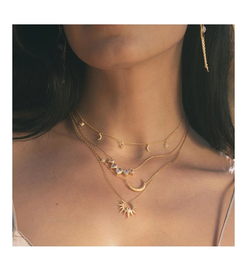 Satya Jewelry Commence with Clarity White Topaz Lotus Petal Necklace